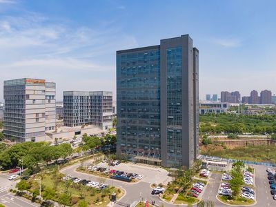 捷報(bào)頻傳！智能制造產(chǎn)業(yè)園榮膺南京市“服務(wù)貿(mào)易集聚發(fā)展示范區(qū)”